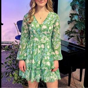 Jessica Simpson Green Patterned Dress
